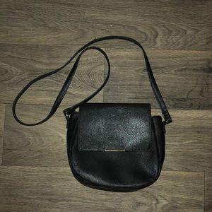Black purse!